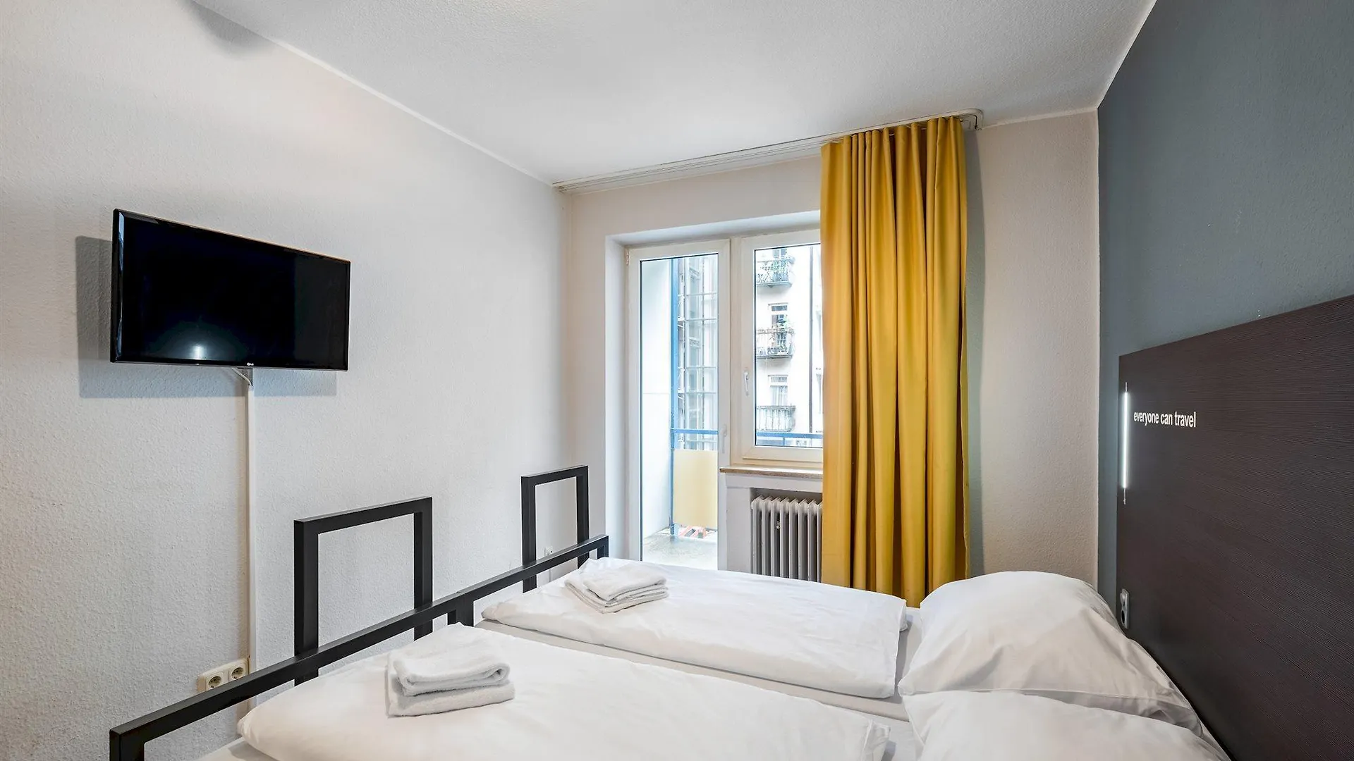 A&O Muenchen Hauptbahnhof Hotel 2*, München