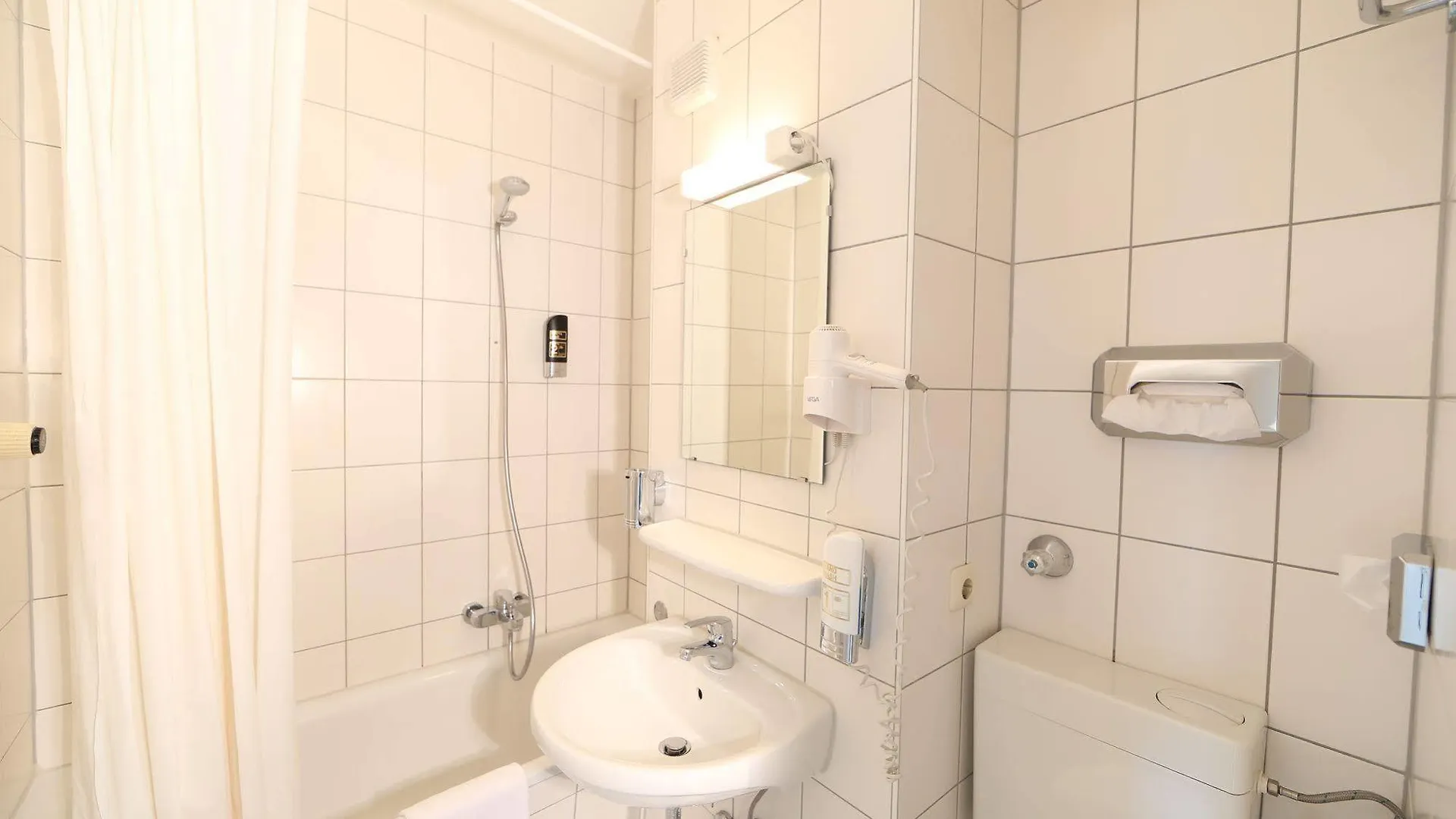 A&O Muenchen Hauptbahnhof Hotel  München
